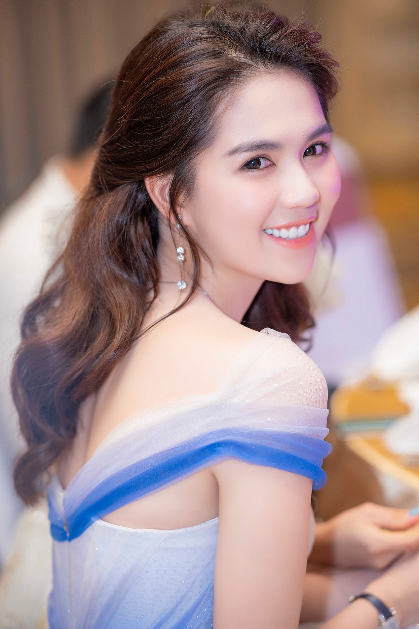 Em Trinh